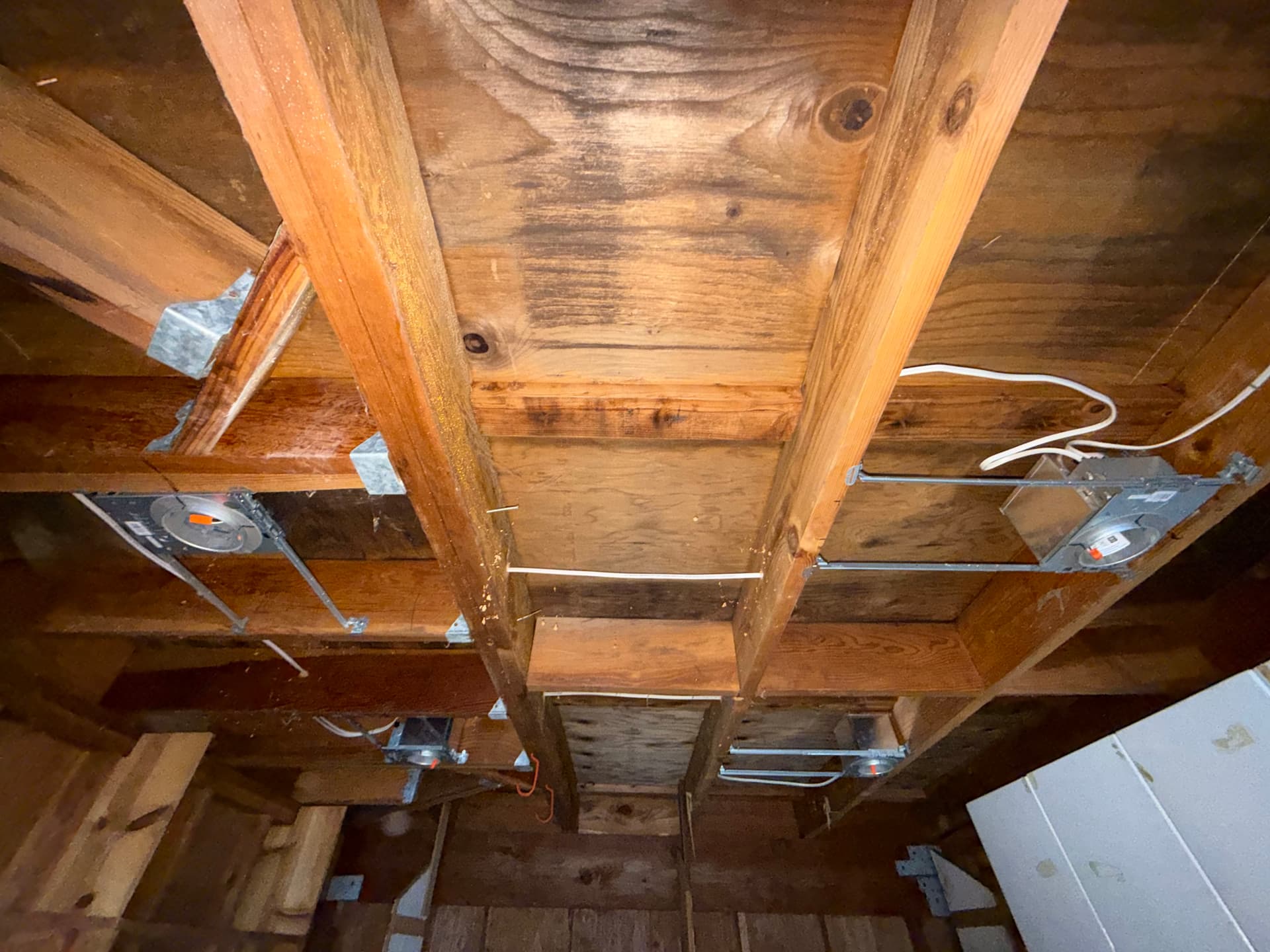 Gallery photos for Electrical Upgrade with New Panel and Can Lighting: Image #1