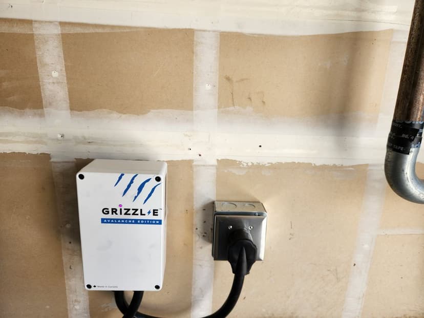 Licensed and Trusted Experts's image